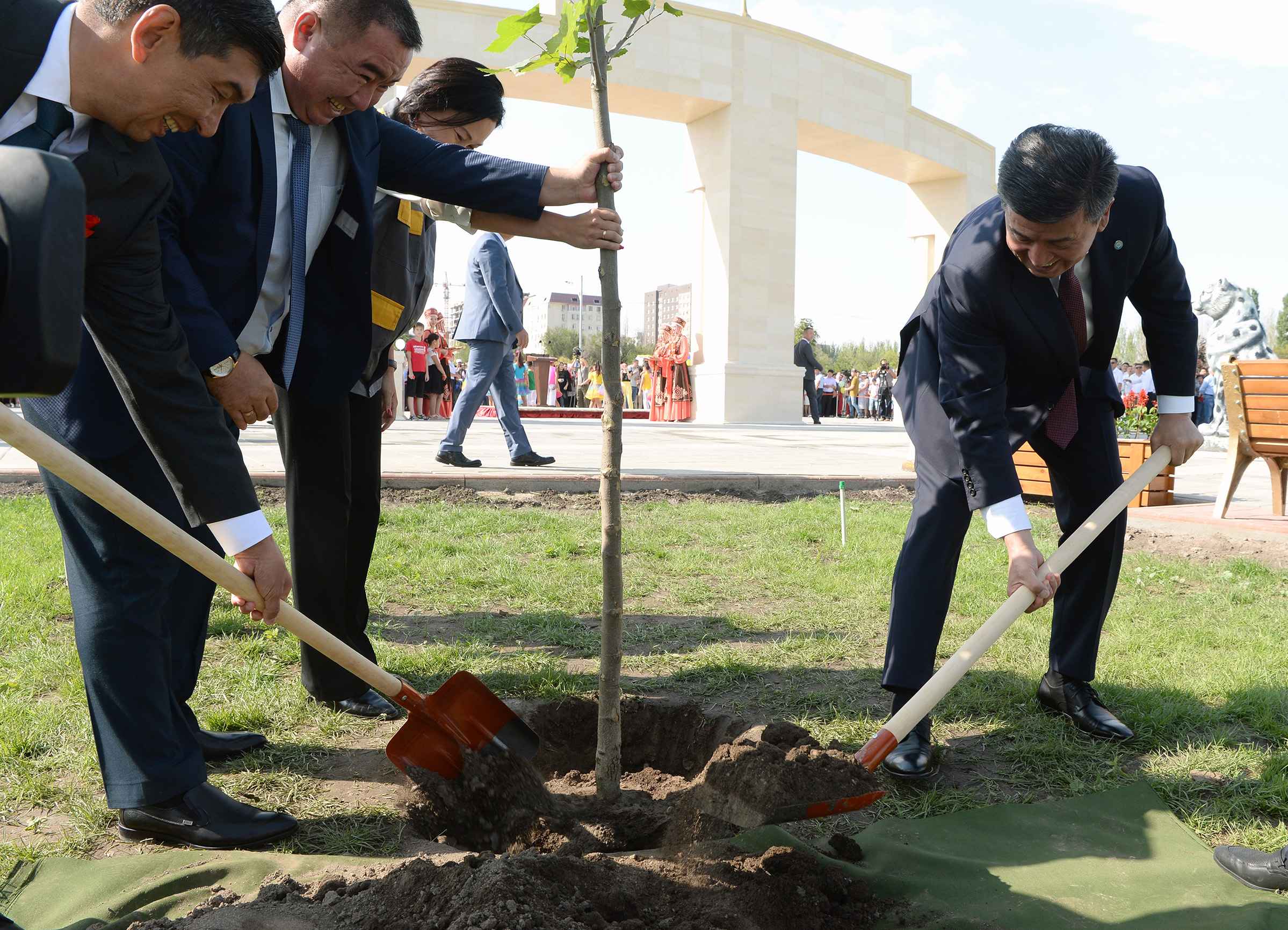 В Кыргызстане намерены вернуть своей столице славу «зеленого города»