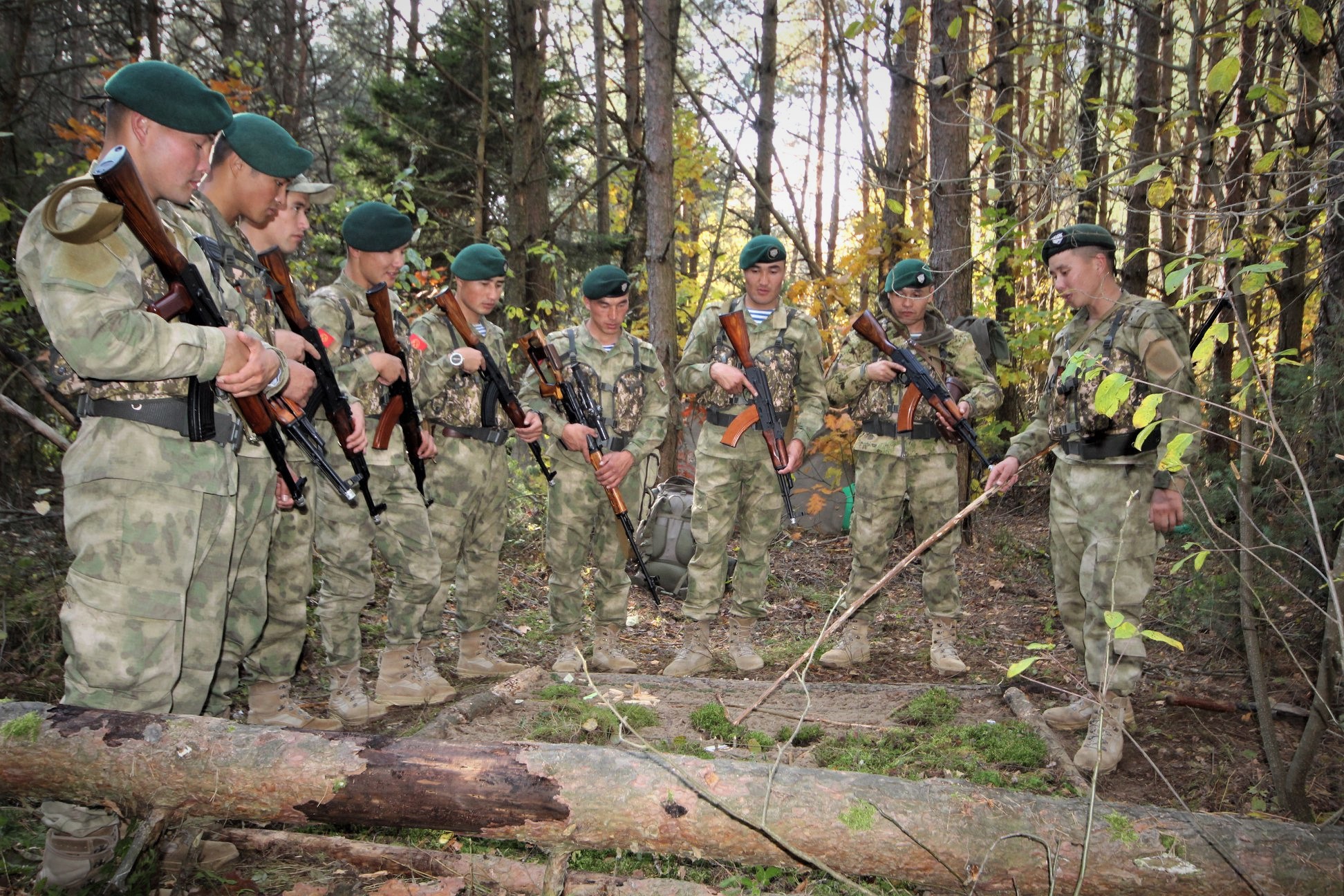 В лесах Беларуси обнаружены вооруженные до зубов кыргызские «партизаны»