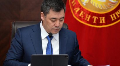 Садыр Жапаров выразил соболезнования президенту Казахстана