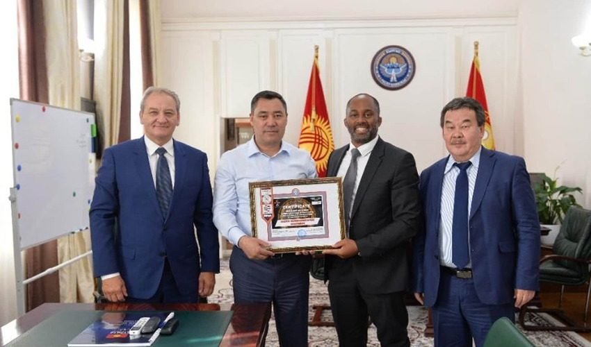 IMMAF укрепляет связи с президентом Кыргызстана
