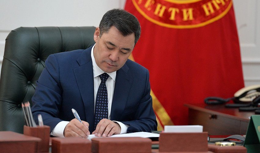 С. Жапаров подписал указ: Марипов освобожден от должности, кабинет министров ушел в отставку