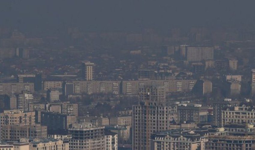 Черный дым над столицей. Почему Бишкекчане каждую зиму задыхаются от смога?