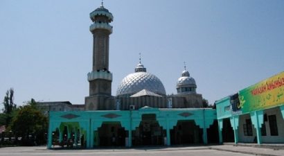 Центральную мечеть в столице снесут, вместо нее построят новую