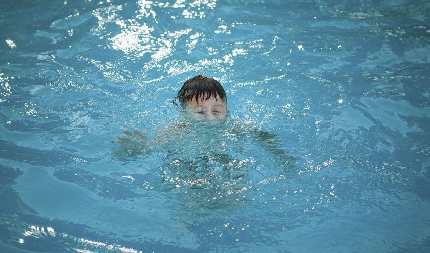 В аквапарке «Ала-Тоо» утонул мальчик. Депутат ЖК требует провести тщательную проверку