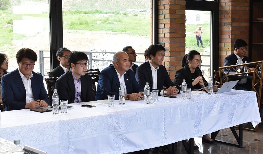 Инвесторы из Кореи планируют реализовать проект экогибридного умного города на Иссык-Куле