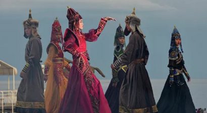 На Иссык-Куле прошел фестиваль «Всемирная мода кочевников»