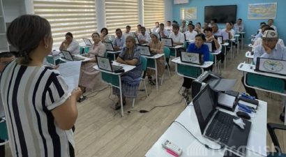 В Баткене желающие стать директорами школ сдают тесты