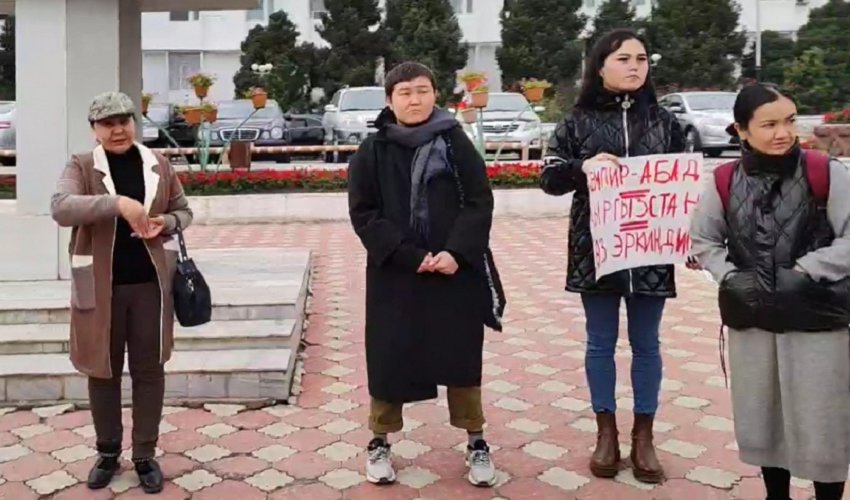 В южной столице Кыргызстана прошел митинг за свободу слова
